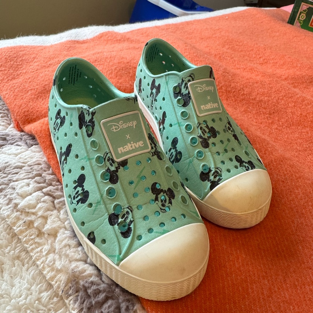 Native Kids' Mint Green Disney Shoes size 10 child
